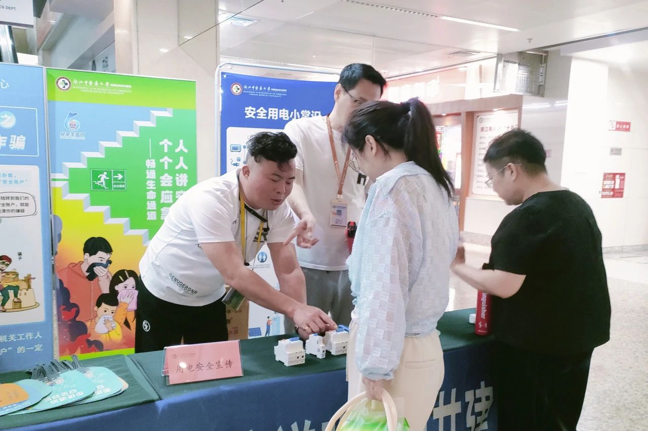 e7106406668d4f2a11b70c30b44e9888.jpg e7106406668d4f2a11b70c30b44e9888.jpg