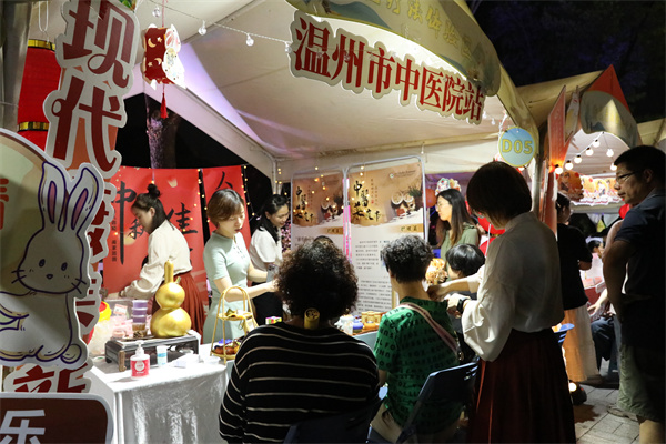 L43A5432.jpg L43A5432.jpg